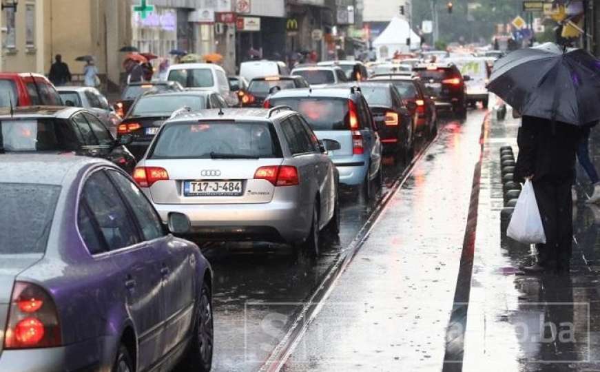 Kolaps saobraćaja u centru Sarajeva 